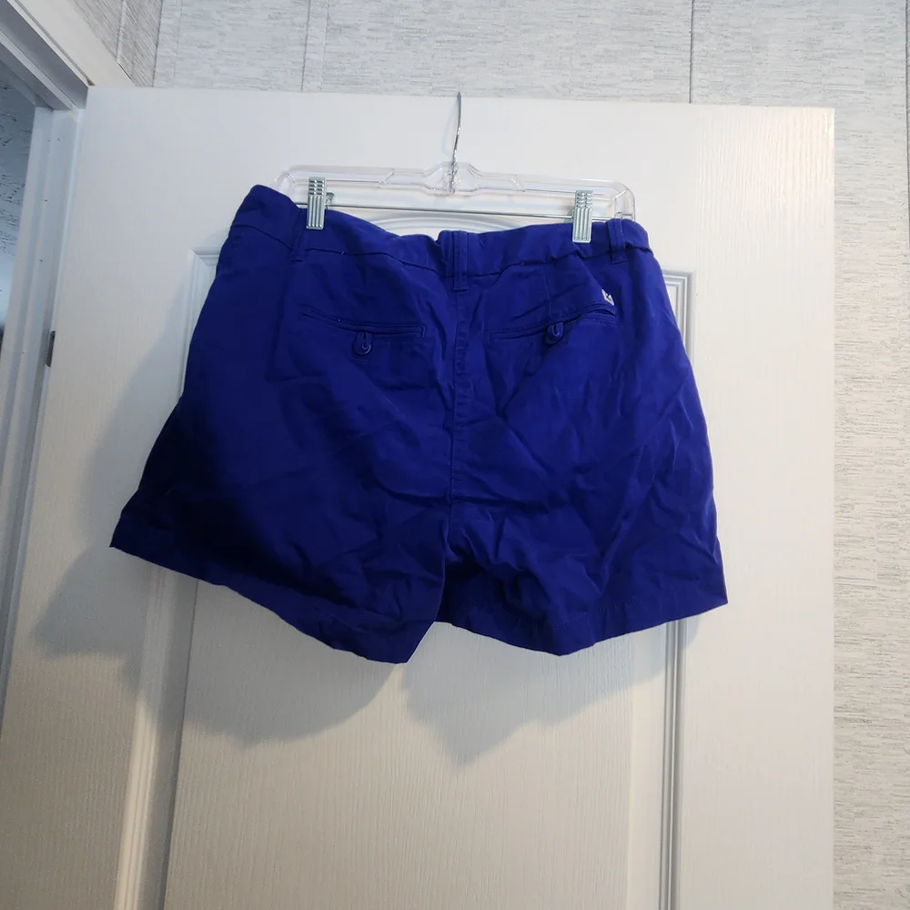 Crown & Ivy Vibrant Blue Women's Shorts Size 8 Euc - Picture 2 of 3